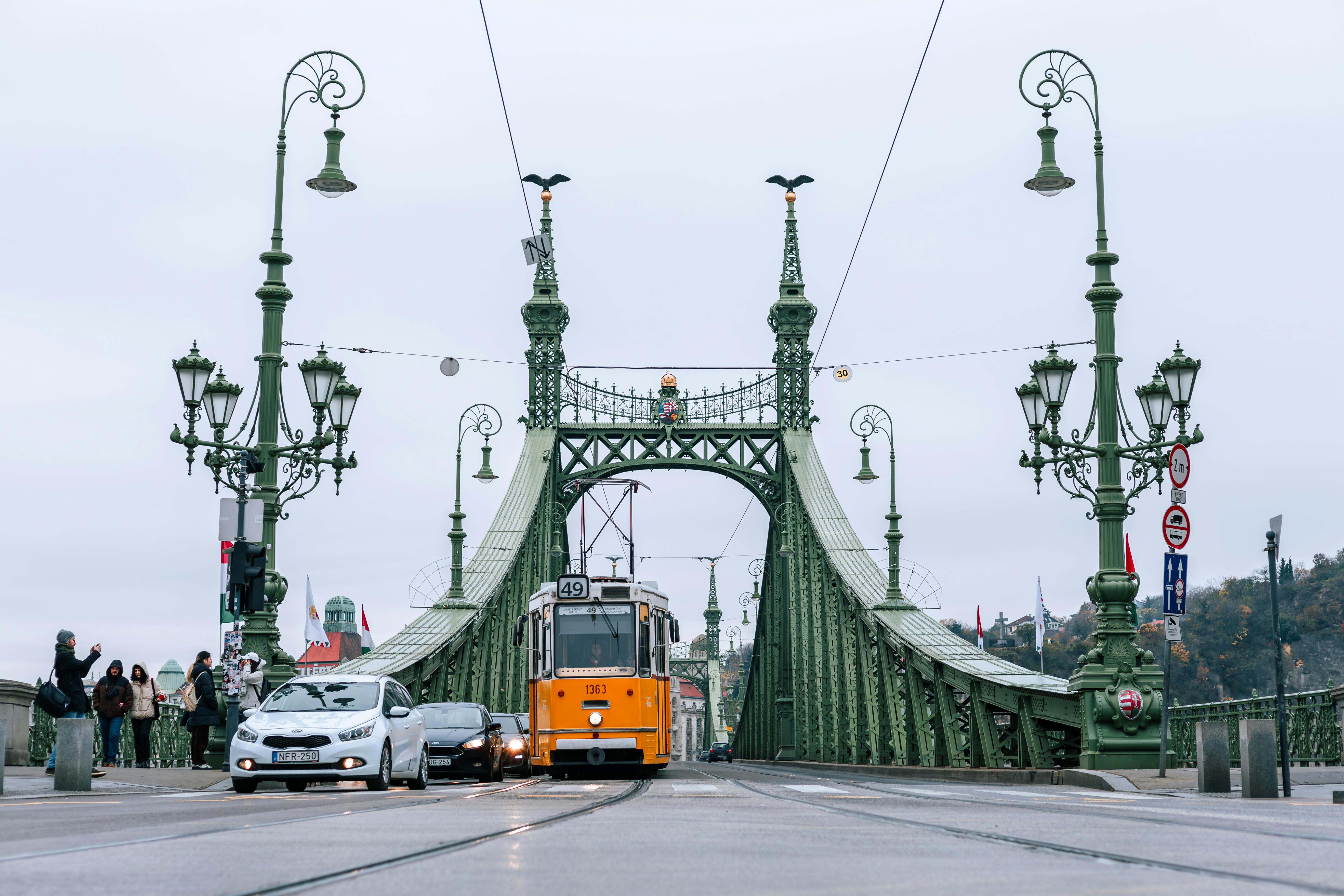 Five StayingBee Cities Best Experienced Through Community Stays